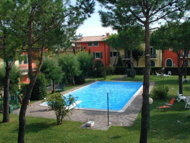 Gardappartamenti Campiello Pool Sirmione Exterior photo